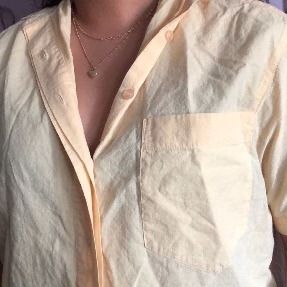 Yellow button up - Picture 4 of 4